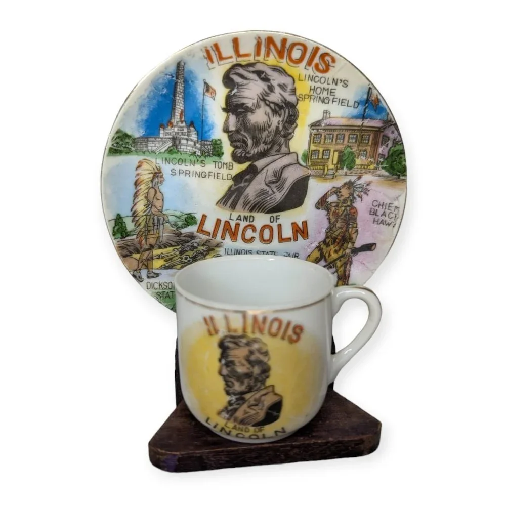 Vintage Ceramic Illinois Souvenir Miniature Mug & Plate